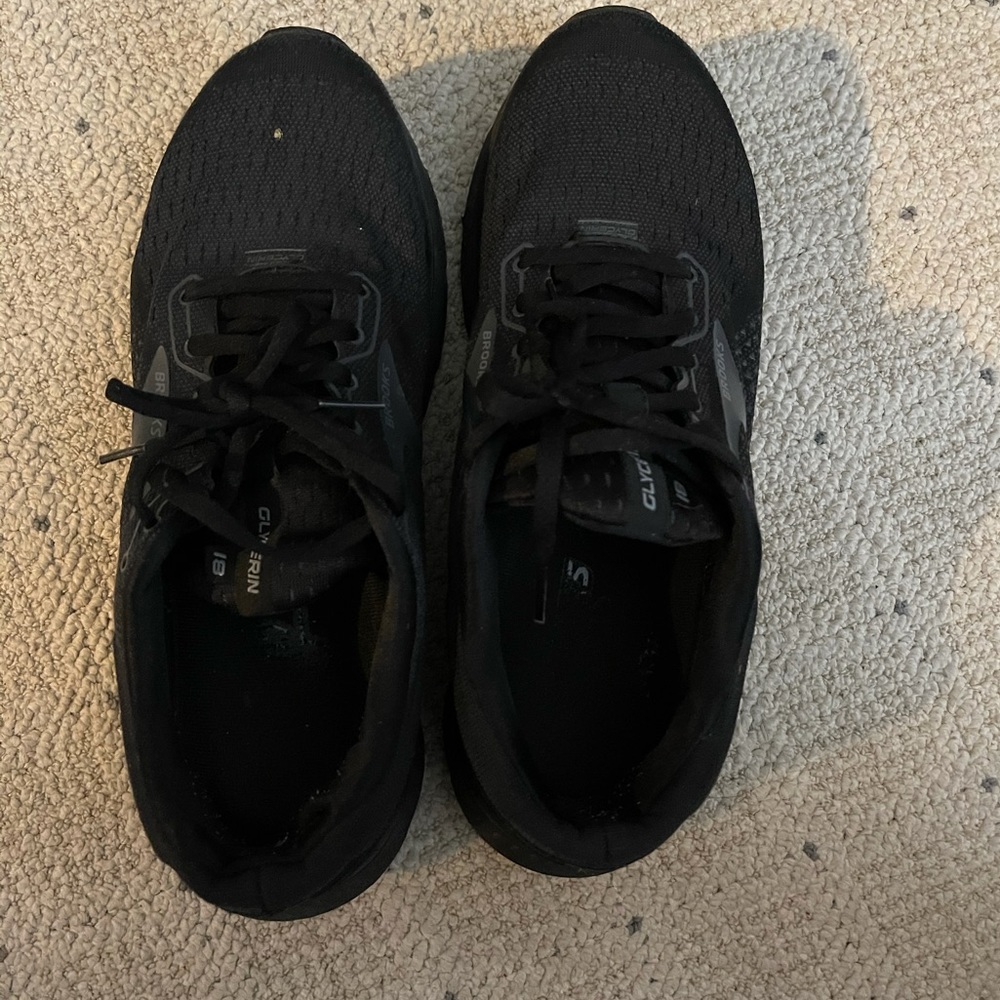 Men's Black Sneakers